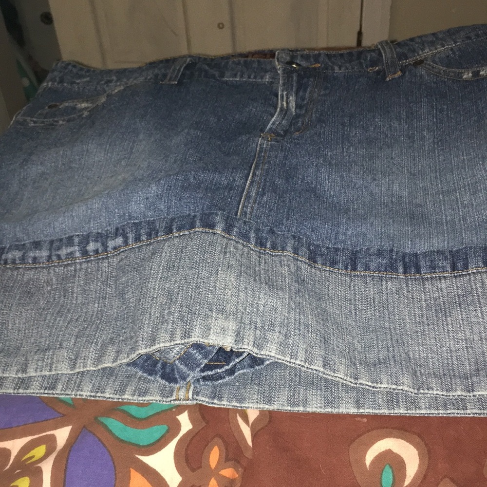 Lei denim skirt